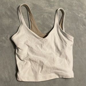 Lululemon top